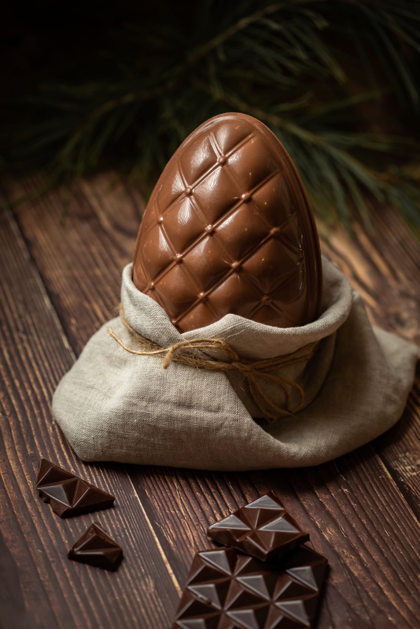 Huevo de Chocolate de Leche y Barquillo 250gr