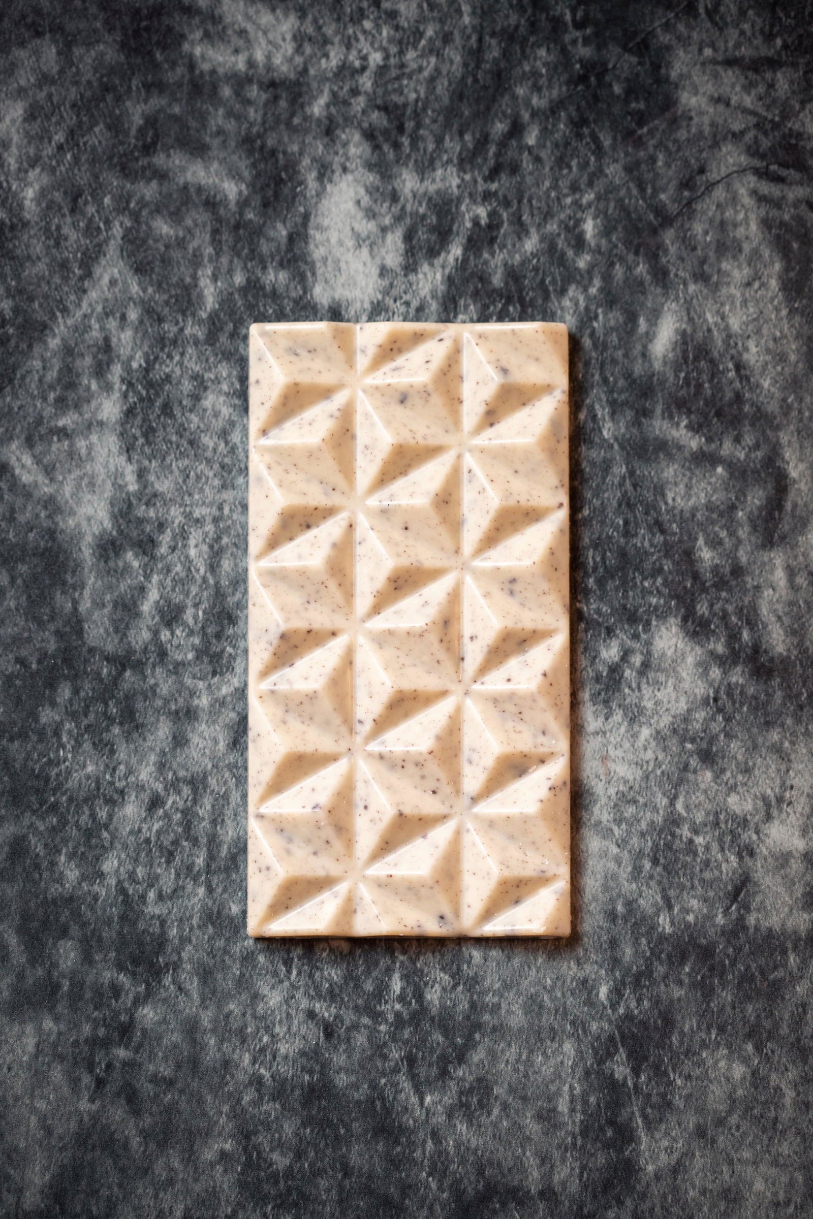 Barra Cookies and Cream 75g - D'Cuento Chocolates - - 